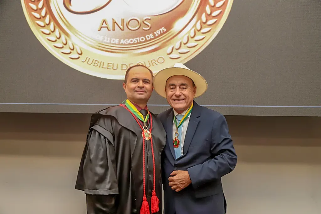 Tião Bocalom Recebe Medalha do Mérito da Justiça Eleitoral em Comemoração aos 50 Anos do TRE Imagem do artigo