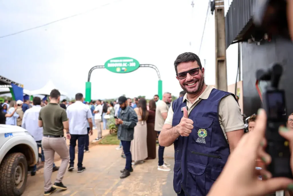 Aprovação do Governo Gladson Camelí Chega a Quase 70% entre Eleitores do Acre Imagem do artigo