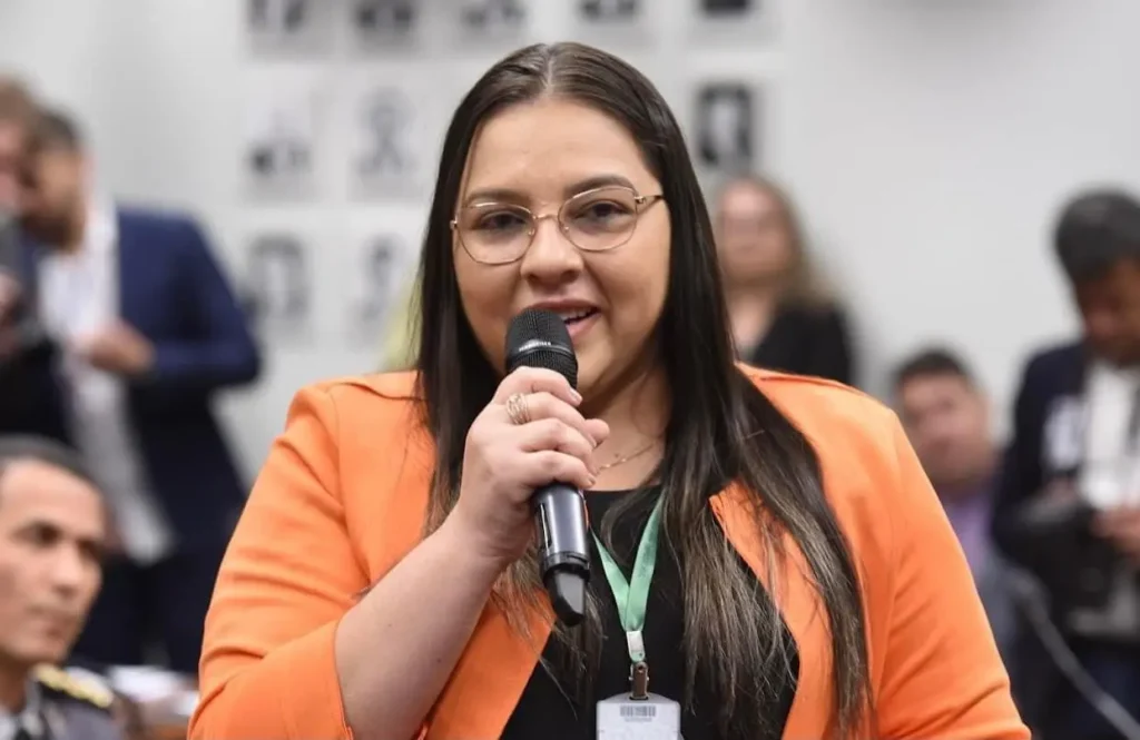Meire Serafim Justifica Escolha de ONG da Bahia para Projetos no Acre Imagem do artigo