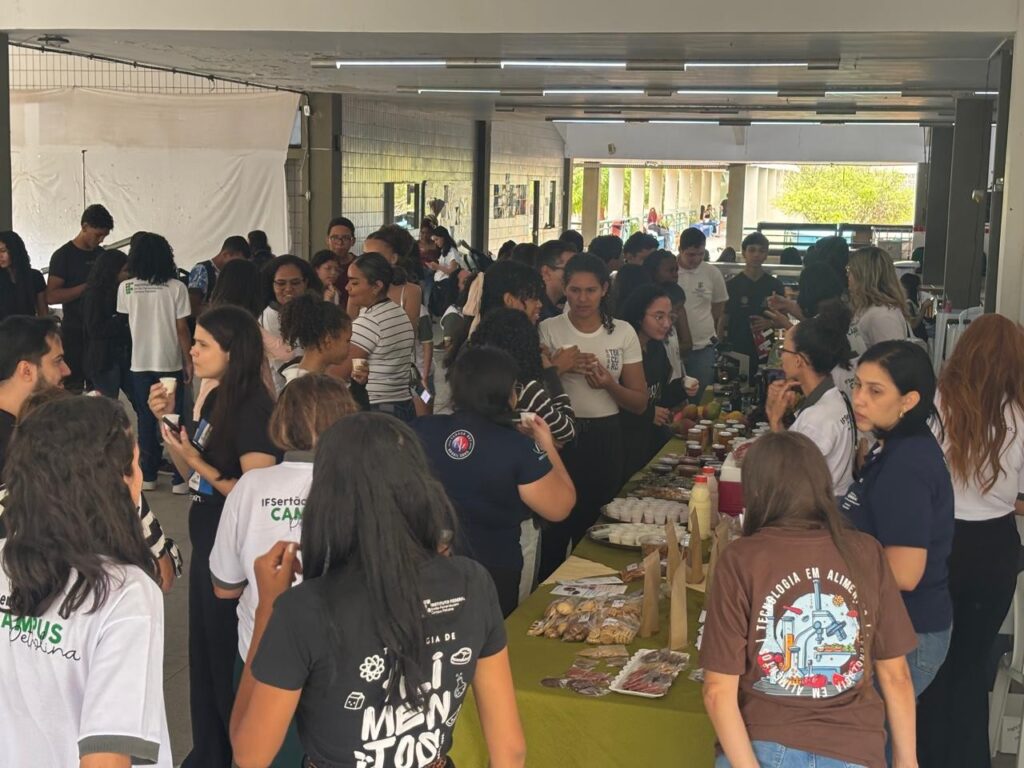 Semana de Tecnologia de Alimentos 2025: Inovação e Compromisso Social em Petrolina Imagem do artigo