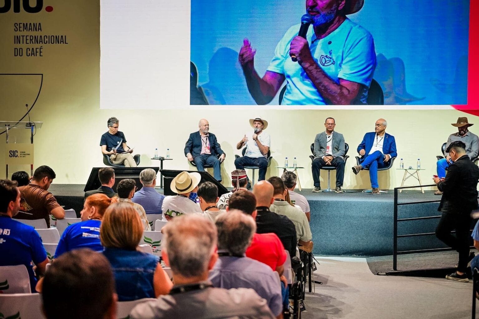 Café Acreano em Destaque: Estratégias de Produção Apresentadas em Evento Internacional Imagem do artigo