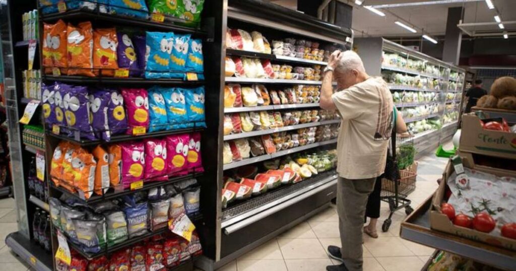 Percepção Econômica dos Brasileiros: Predomínio do Otimismo Moderado em 2025 Imagem do artigo