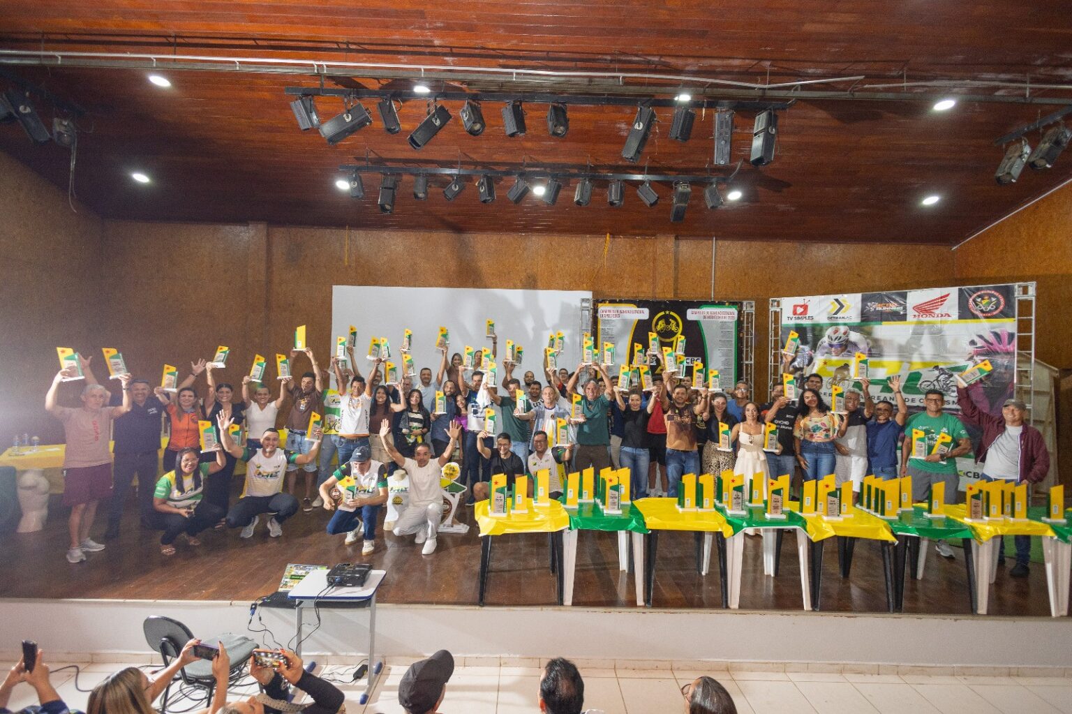 Ciclismo do Acre: Melhores do Ano são Premiados em Cerimônia da FAC