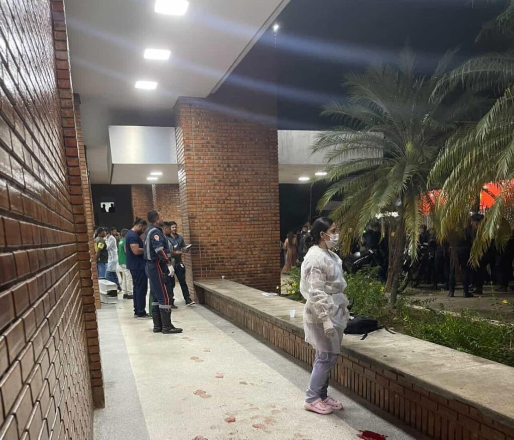 Confusão no Pronto-Socorro de Rio Branco Resulta em Três Baleados e Cirurgias