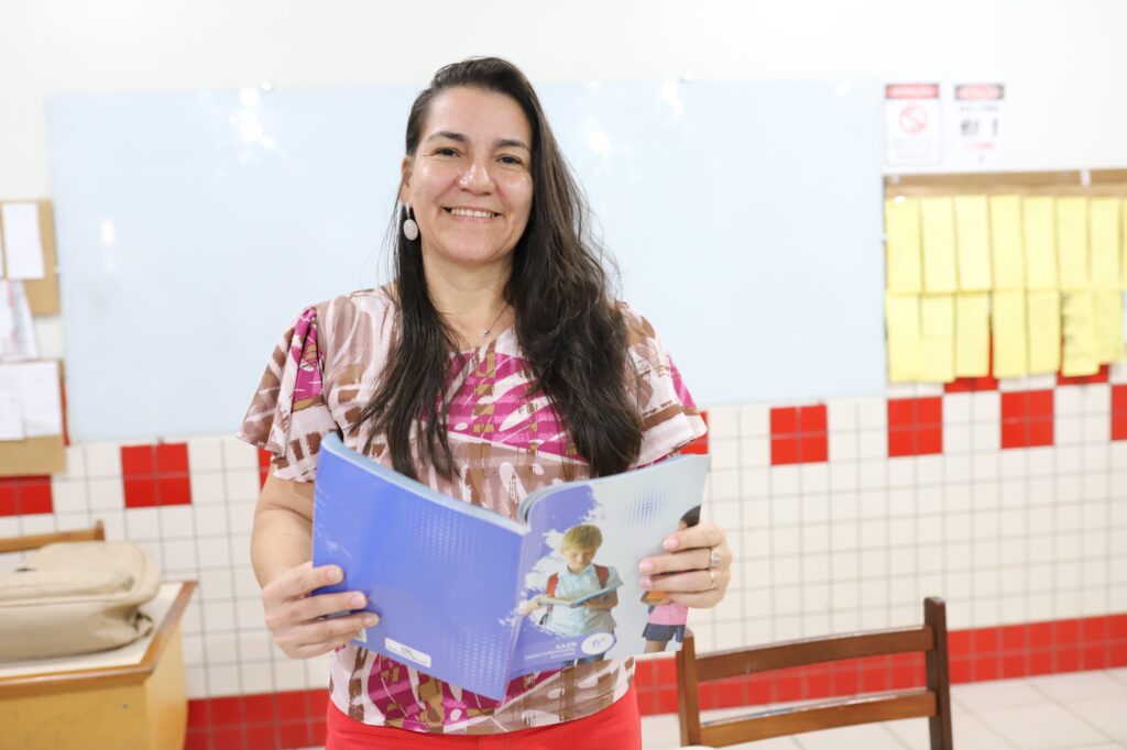 Governo do Acre Nomeia 713 Educadores em Importante Concurso Público Imagem do artigo