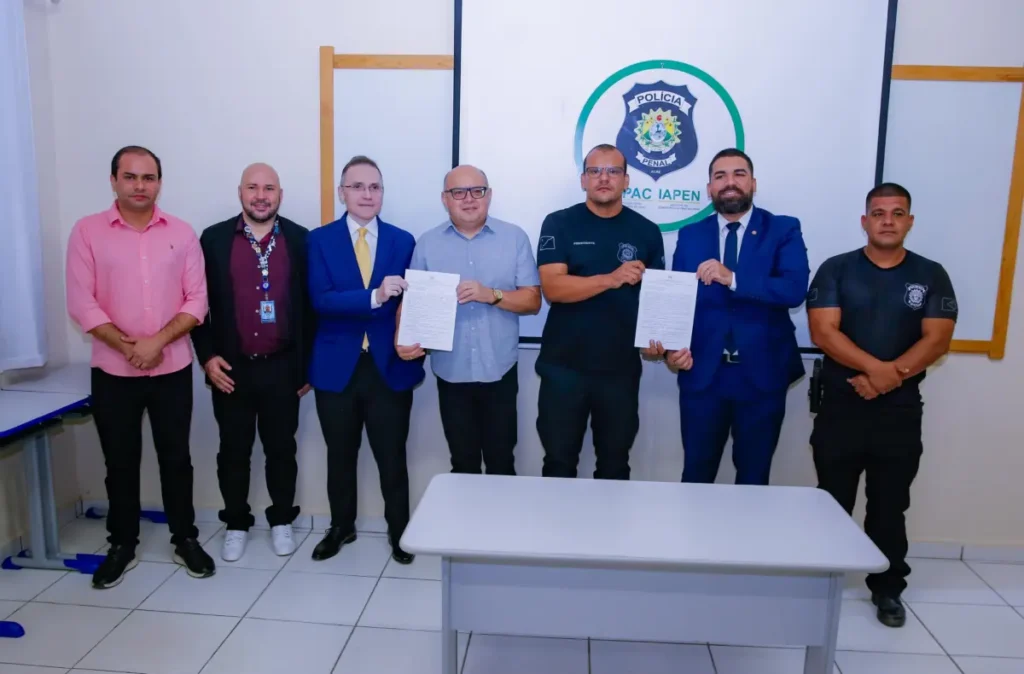 Prefeitura de Cruzeiro do Sul e Iapen: Parceria para Reintegração de Detentos Aumenta Serviços Públicos Imagem do artigo