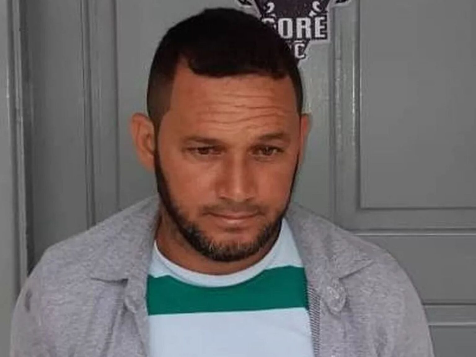 Homem Absolvido por Triplo Homicídio é Preso no Acre por Novos Crimes Homem Absolvido por Triplo Homicídio é Preso no Acre por Novos Crimes