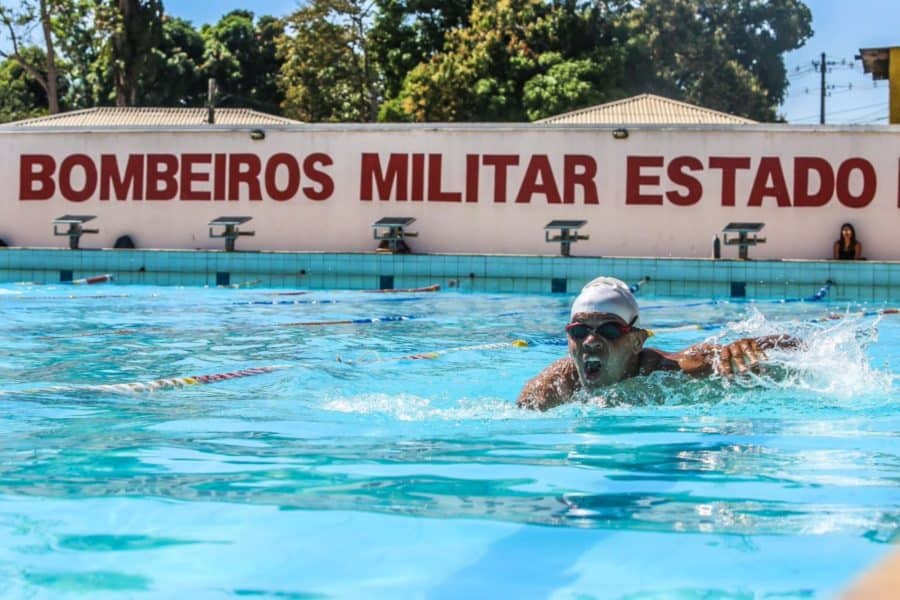 Governo do Acre Apoia Atletas de Natação com Novo Termo de Fomento Imagem do artigo