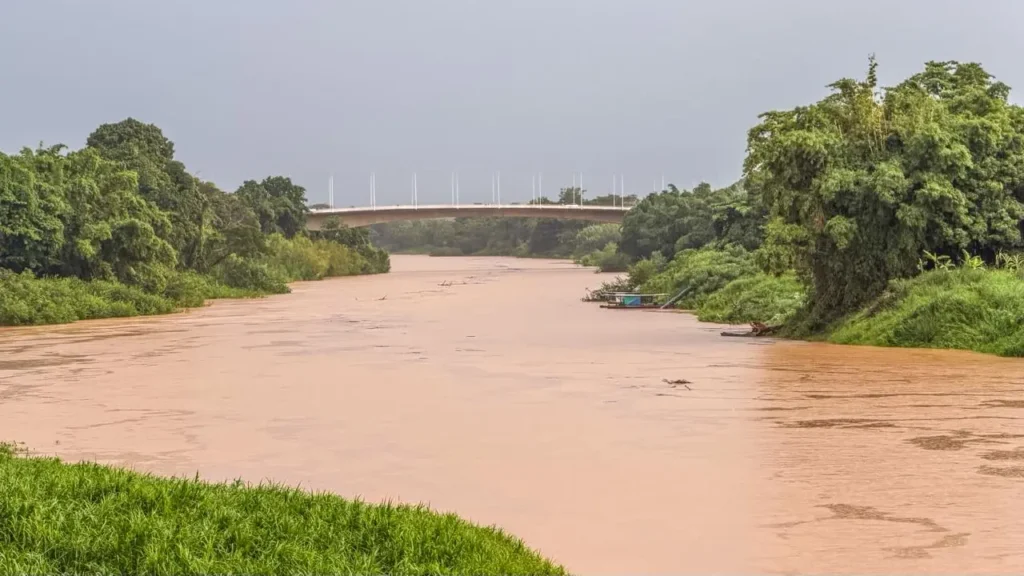 Rio Acre Registra Elevação de 1 Metro em 24 Horas e Atinge 11,07m