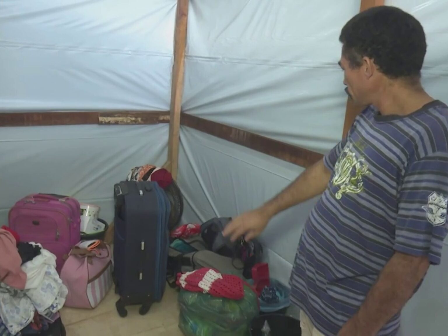 Aguardo em Abrigos: Famílias Enfrentam Cheias no Acre e Buscam Retorno ao Lar Aguardo em Abrigos: Famílias Enfrentam Cheias no Acre e Buscam Retorno ao Lar