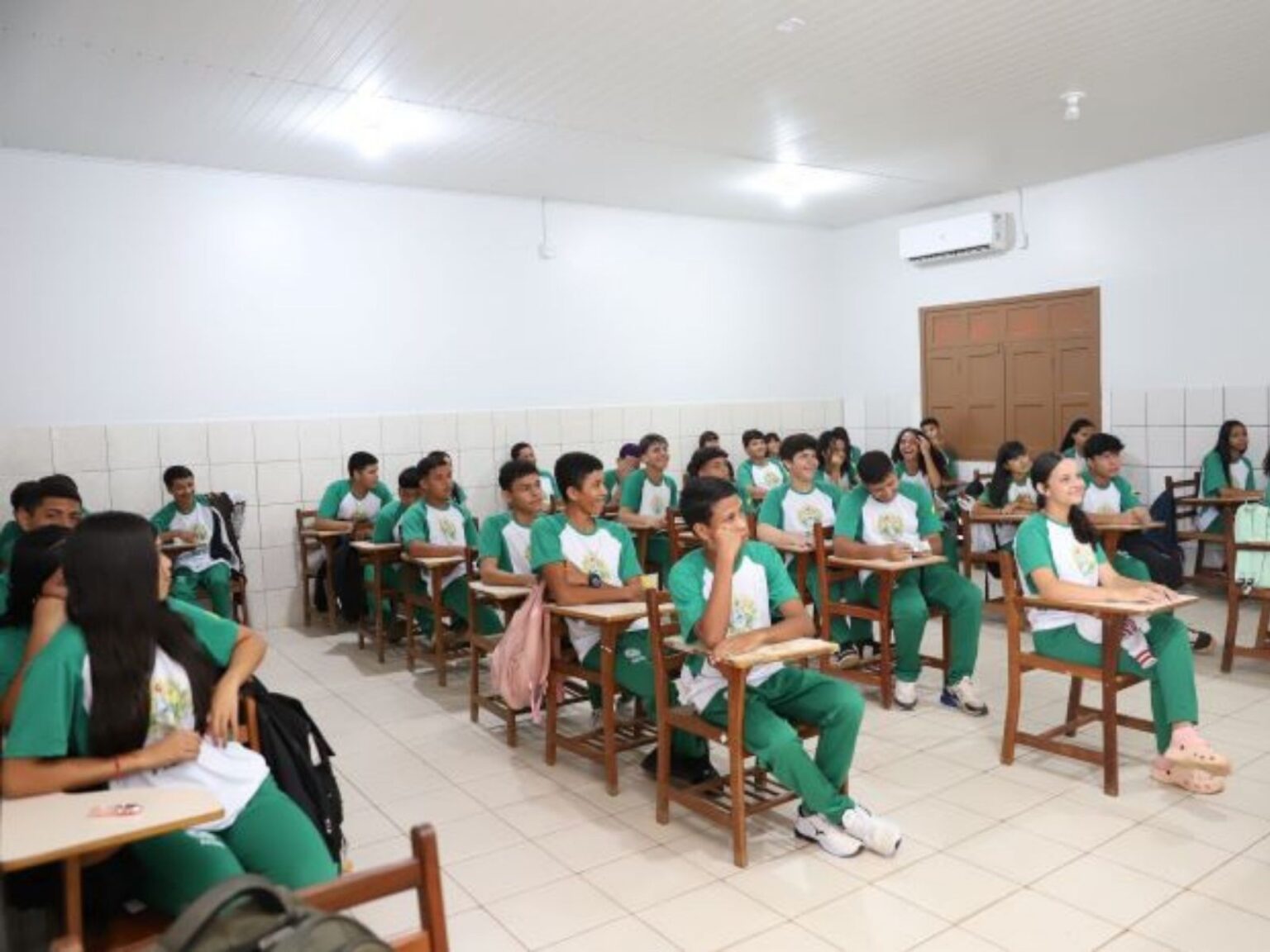 Aulas da Rede Pública no Acre: Início Previsto para Fevereiro e Mais de 130 mil Alunos Aguardam