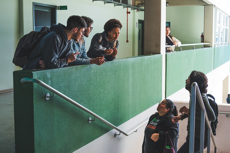 Balanço da Política Nacional de Ensino Médio: Resultados Revelados pelo MEC Balanço da Política Nacional de Ensino Médio: Resultados Revelados pelo MEC