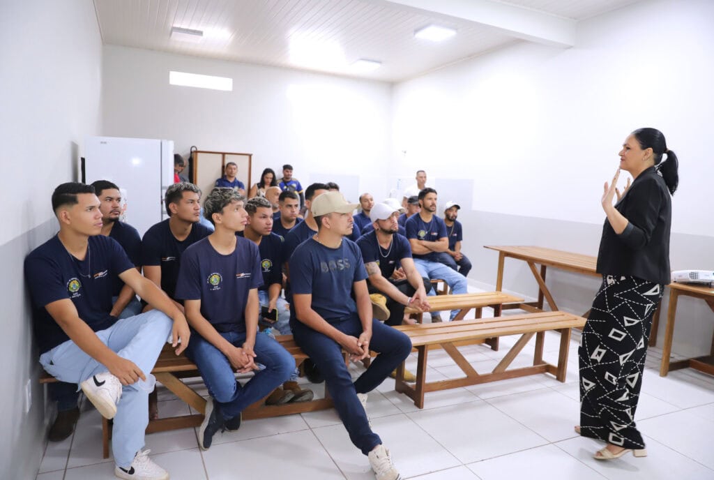 Capacitação Essencial: Boas Práticas na Alimentação Escolar do Acre Capacitação Essencial: Boas Práticas na Alimentação Escolar do Acre