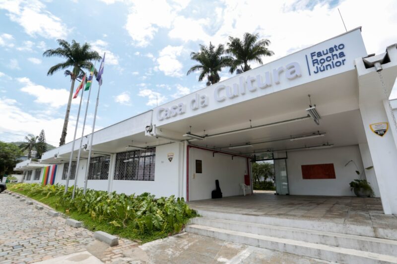 Casa da Cultura Anuncia Resultados dos Cursos de Artes e Música em Joinville Casa da Cultura Anuncia Resultados dos Cursos de Artes e Música em Joinville