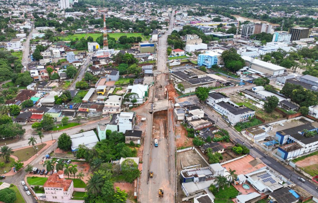 Governo do Acre Impulsiona Obras do Complexo Viário com Liberação da Avenida Getúlio Vargas até Março Governo do Acre Impulsiona Obras do Complexo Viário com Liberação da Avenida Getúlio Vargas até Març