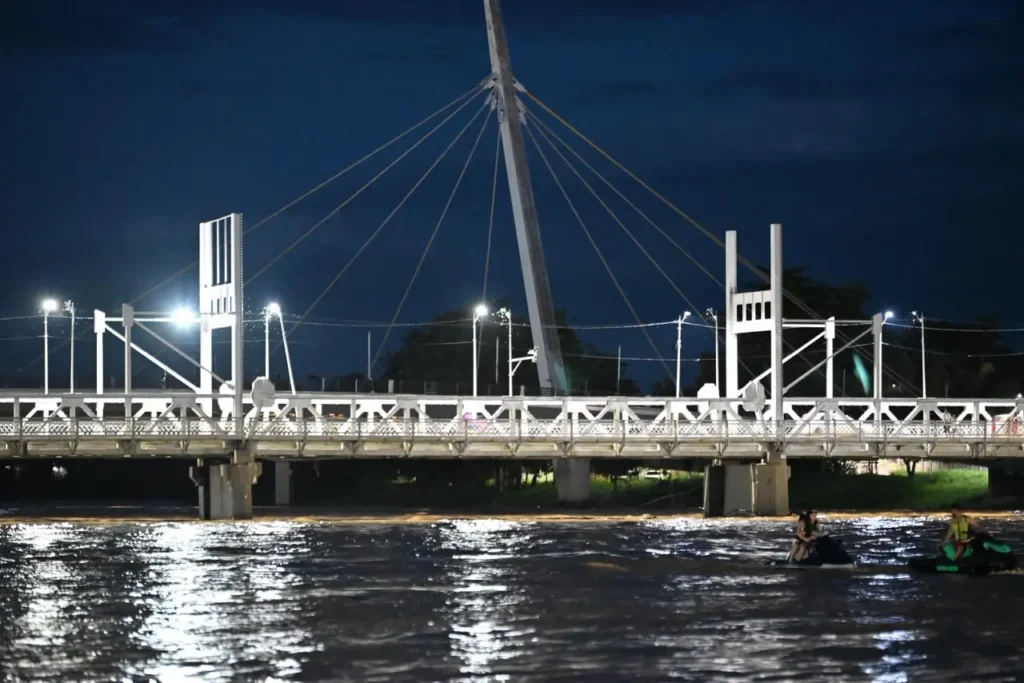 Nível do Rio Acre Cai para 14,22 Metros e Sinaliza Vazante em Rio Branco
