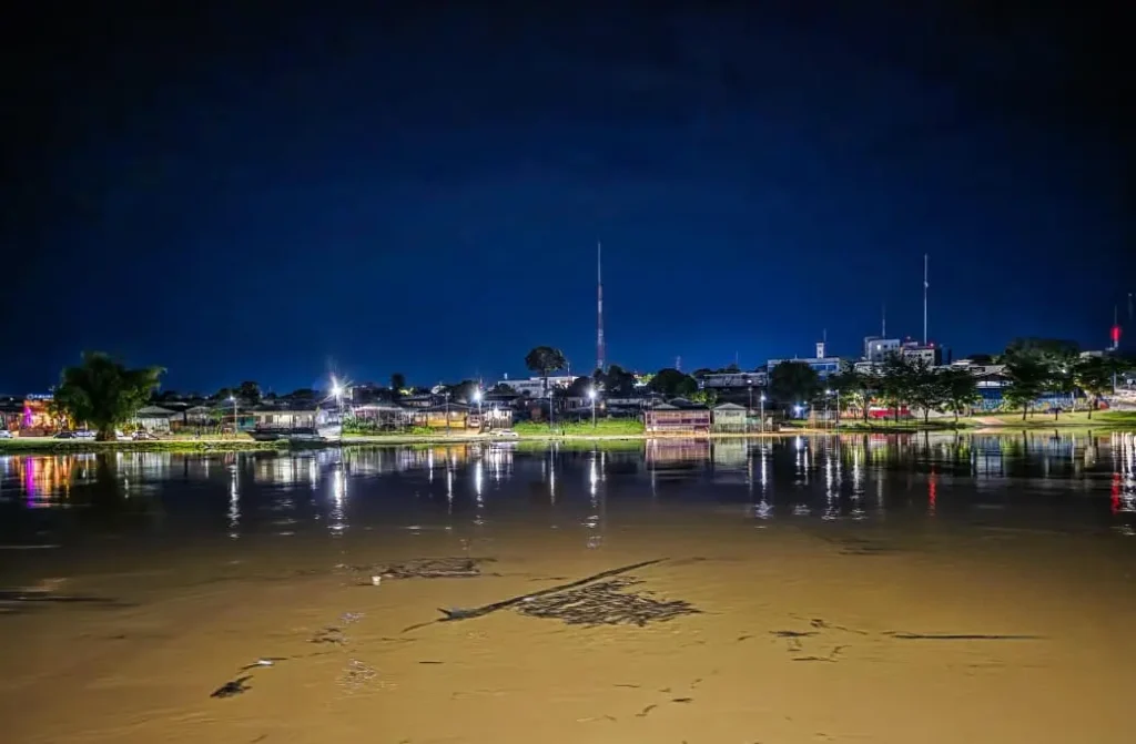 Rio Acre Atinge 14,44 Metros e Mantém Estado de Atenção na Capital