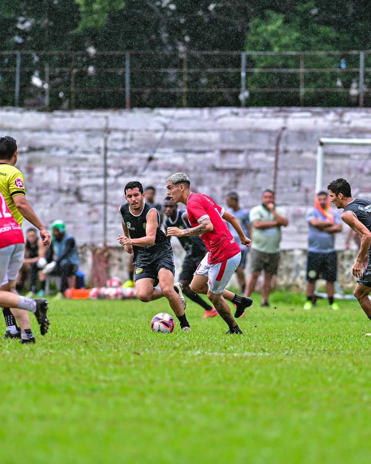 Rio Branco-AC e Adesg Empatam em Amistoso Empolgante com Gols no 2º Tempo