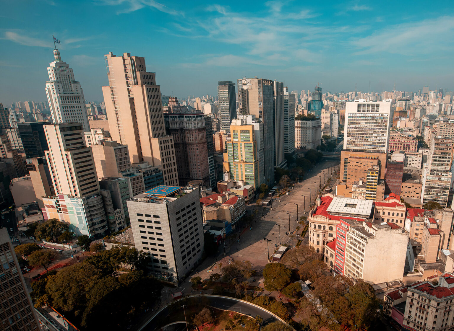 São Paulo Comemora 472 Anos com Música e Cultura - Eventos Imperdíveis para Todos