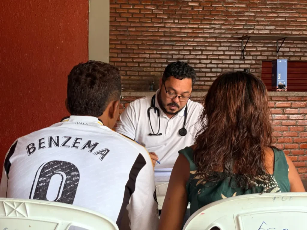 Saúde Municipal Oferece Atendimento Odontológico e Médico no Parque de Exposições