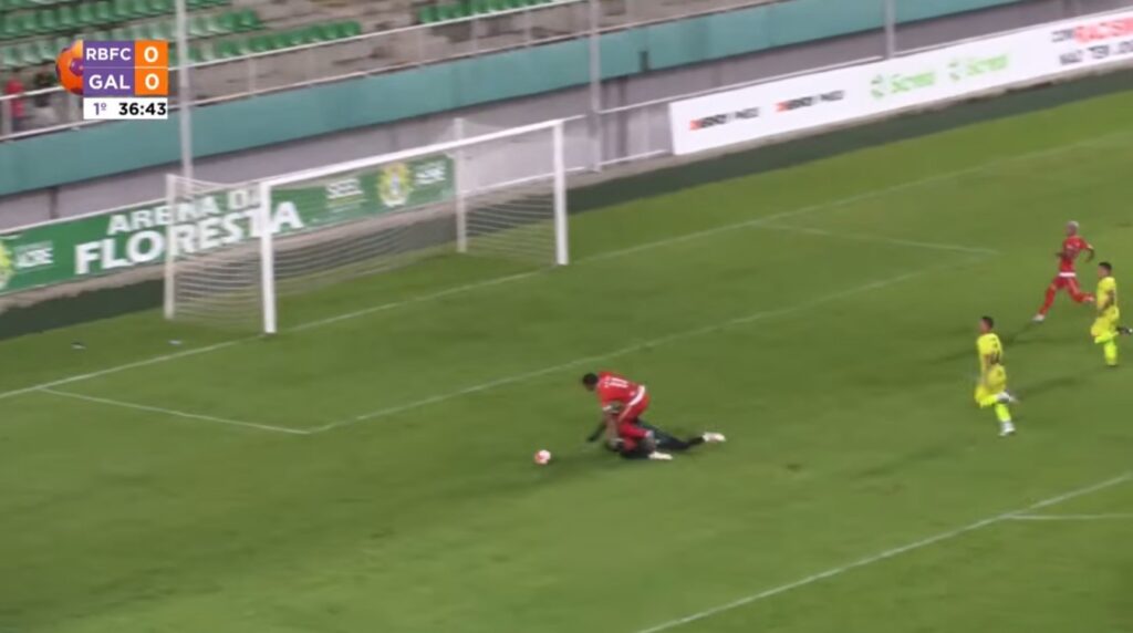 Técnico elogia atuação do Rio Branco-AC no primeiro tempo, mas aponta falhas na derrota