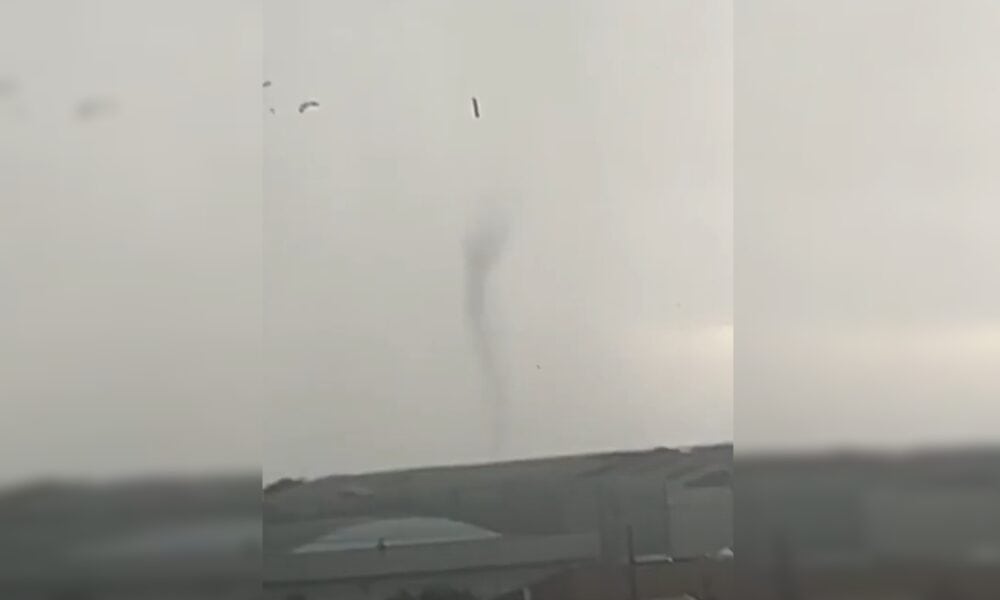 Tornado Assusta Moradores em Curitiba e Causa Danos Importantes Tornado Assusta Moradores em Curitiba e Causa Danos Importantes