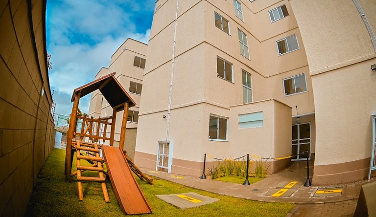Condomínio residencial do Minha Casa, Minha Vida com área comum e playground
