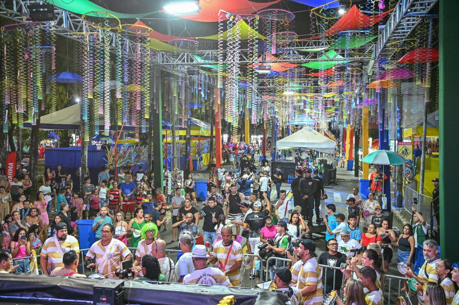 Carnaval 2026 em Rio Branco: Confira a Programação Completa da Festa!