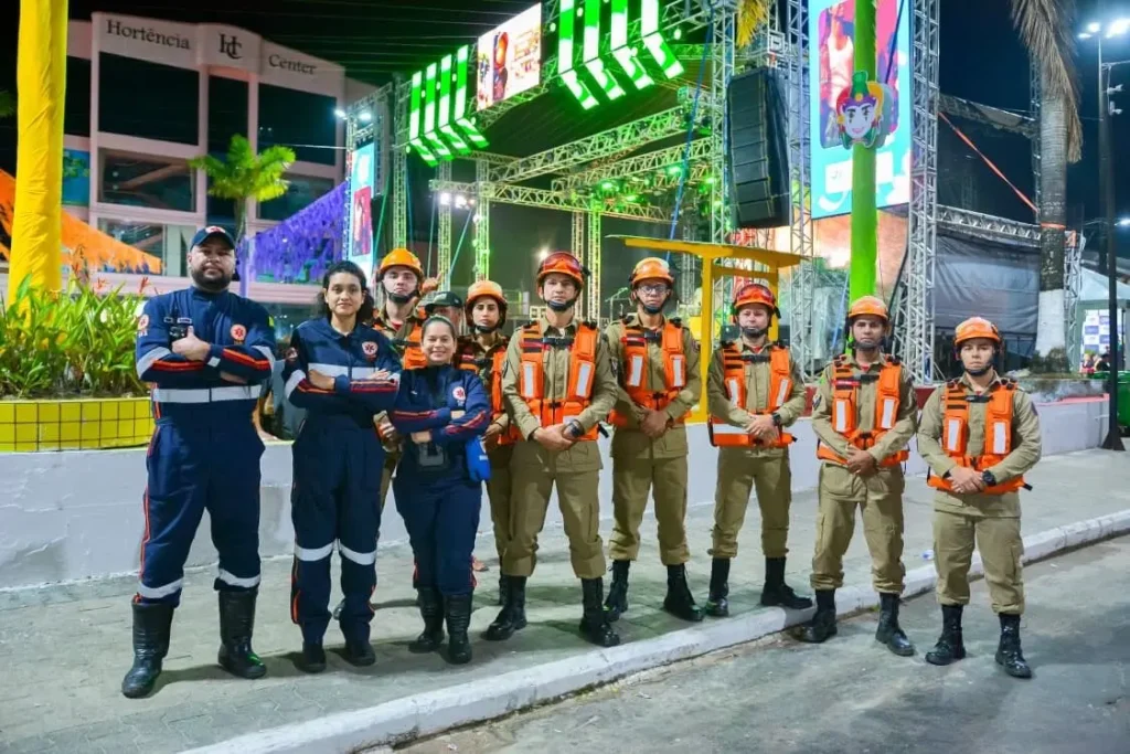Carnaval no Acre: Mais de 64 mil pessoas e segurança destacada Carnaval no Acre: Mais de 64 mil pessoas e segurança destacada