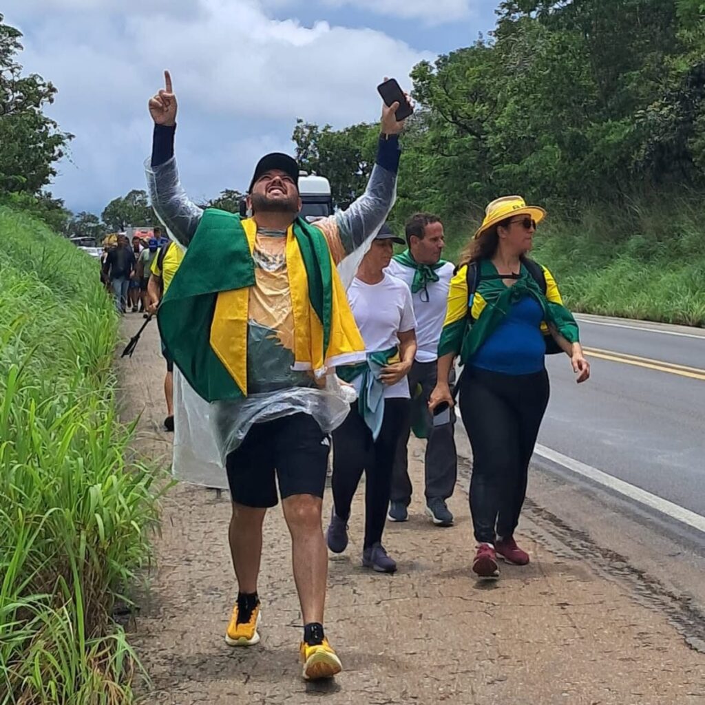 Chega de Hipocrisia: A Polêmica Ideológica de João Marcos Luz