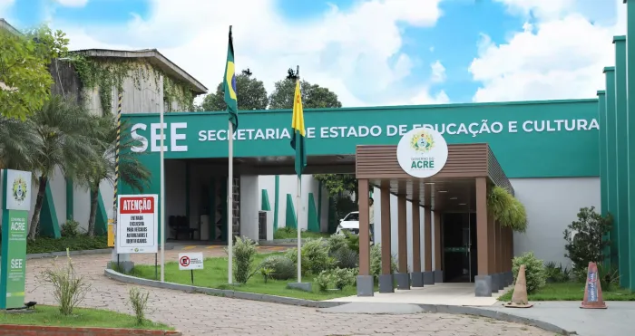 Governo do Acre Convoca Professores Aprovados em Seleção para Assinatura de Contratos Governo do Acre Convoca Professores Aprovados em Seleção para Assinatura de Contratos