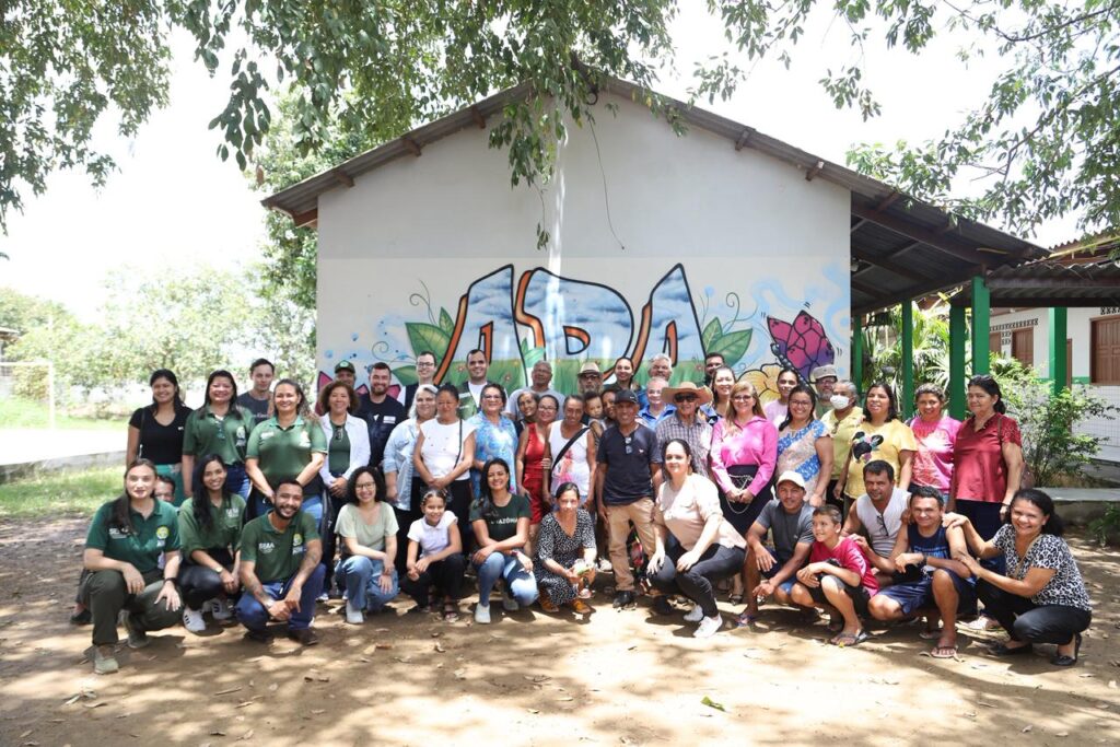 Governo do Acre Reforça Diálogo com Líderes da APA Lago do Amapá para Implementar Programa de Resili