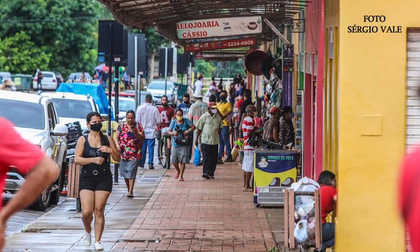 Informalidade no Acre: Taxa de 45,2% Supera Média Nacional em 2025 Informalidade no Acre: Taxa de 45,2% Supera Média Nacional em 2025