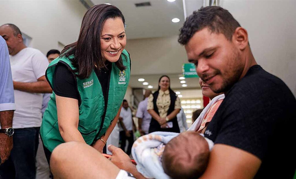 Mailza Assis Reafirma Posição Contra Terceirização do Hospital do Alto Acre