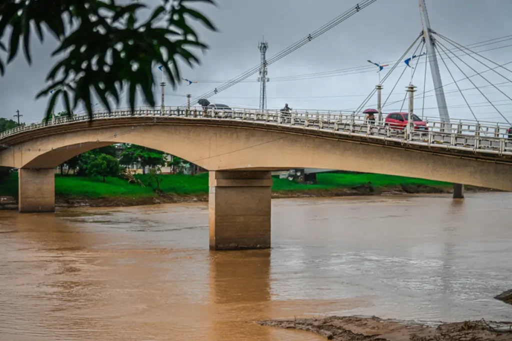 Nível do Rio Acre Cai Para 8,83 Metros em Rio Branco Neste Domingo