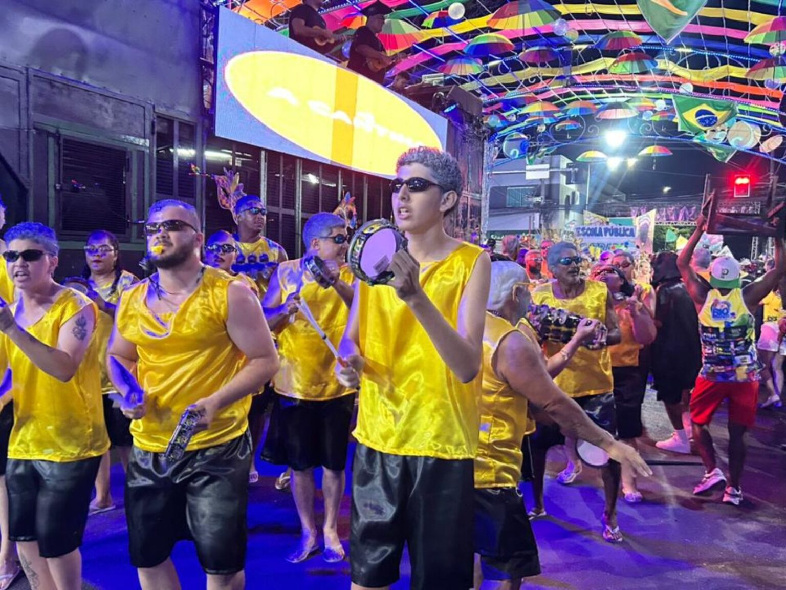 Seis É D+ Conquista o Título do Concurso de Desfiles de Carnaval em Rio Branco