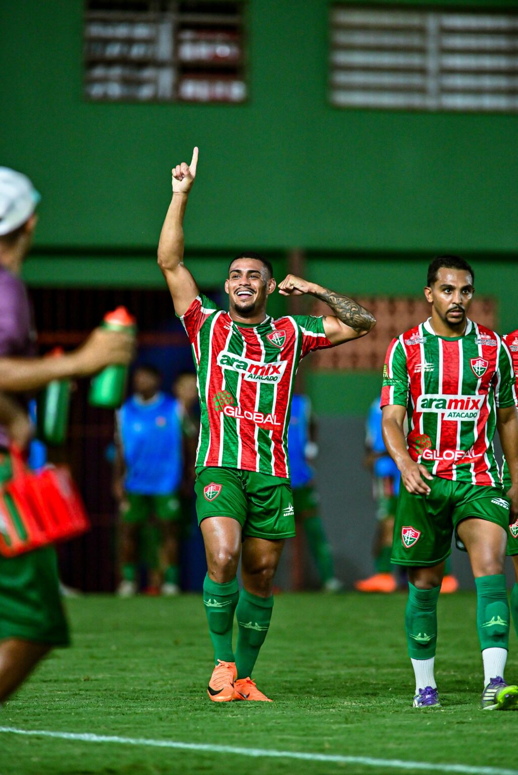 "Demoramos a nos encaixar", afirma atacante após vitória do Independência