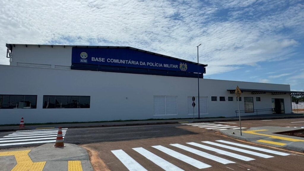 Governo do Acre Inaugura Base Comunitária da PM e Avenida Afif Arão em Ação por Segurança e Mobilida
