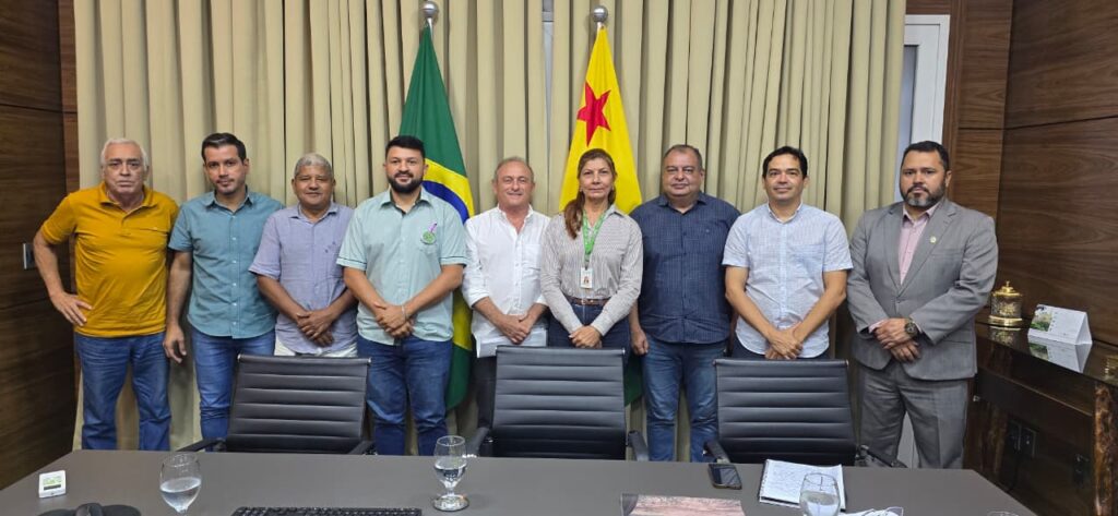 Governo e Setor Produtivo Unem Forças para Impulsionar a Industrialização da Castanha no Acre