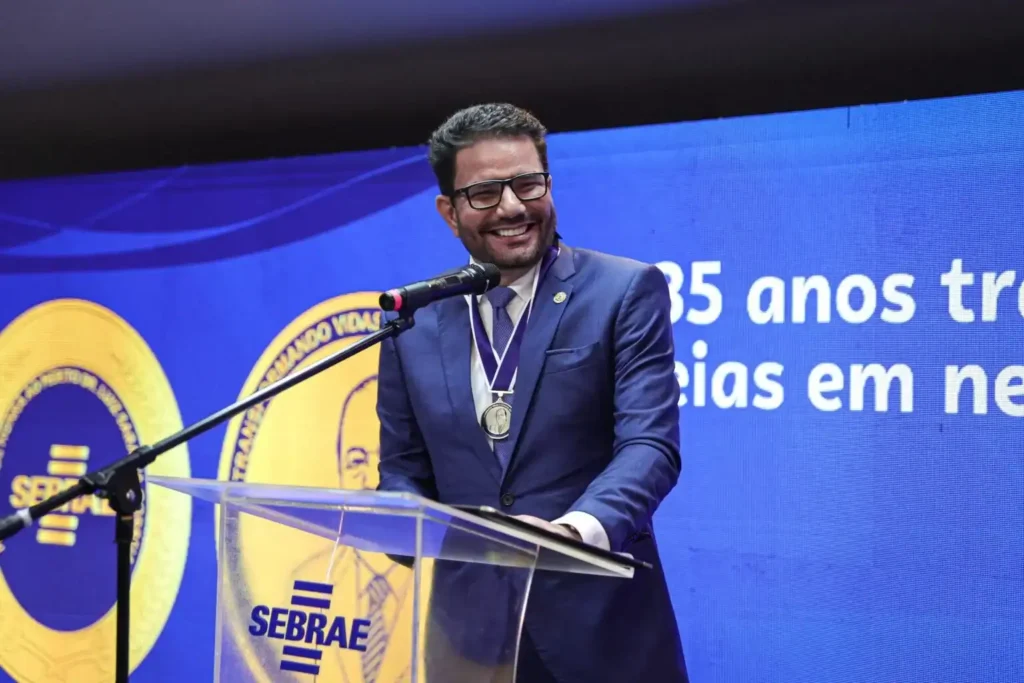 Homenagem ao Governador do Acre Destaca Importância das Microempresas e Políticas de Apoio