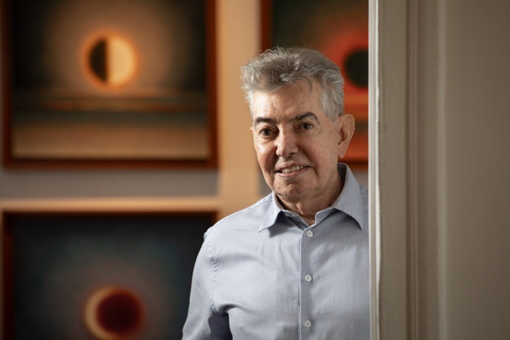 Marcos Duprat Revela Seu 'Mundo Interior' na Casa de Cultura Laura Alvim