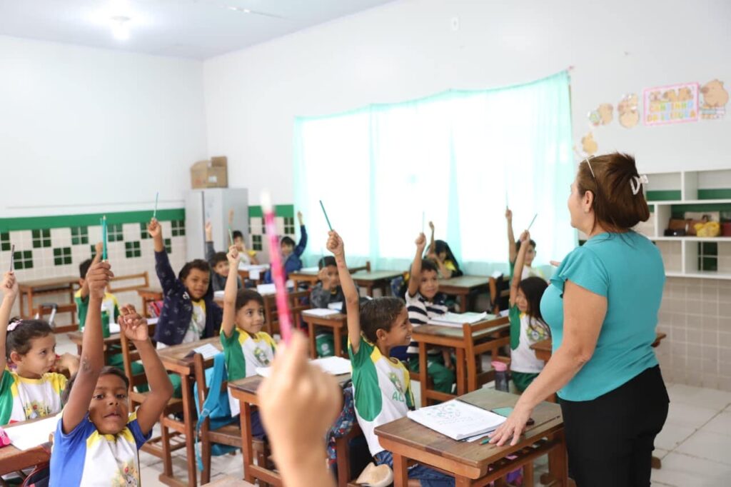 Resultados do Processo Seletivo para Professores Temporários no Acre são Divulgados