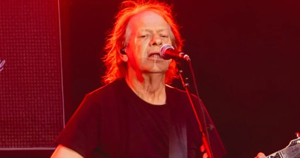 Stevie Young do AC/DC é Hospitalizado em Buenos Aires: O Que Aconteceu?