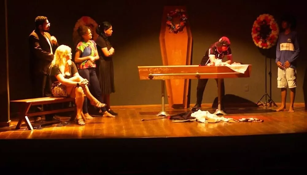 Teatro Candeeiro Retorna com Espetáculo Premiado em Rio Branco – Não Perca! Teatro Candeeiro Retorna com Espetáculo Premiado em Rio Branco – Não Perca!
