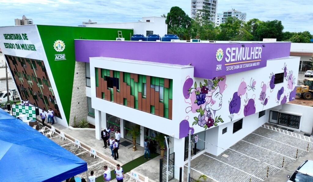 Três Anos de Avanços da Secretaria da Mulher no Acre: Uma Revolução na Proteção e Autonomia Três Anos de Avanços da Secretaria da Mulher no Acre: Uma Revolução na Proteção e Autonomia