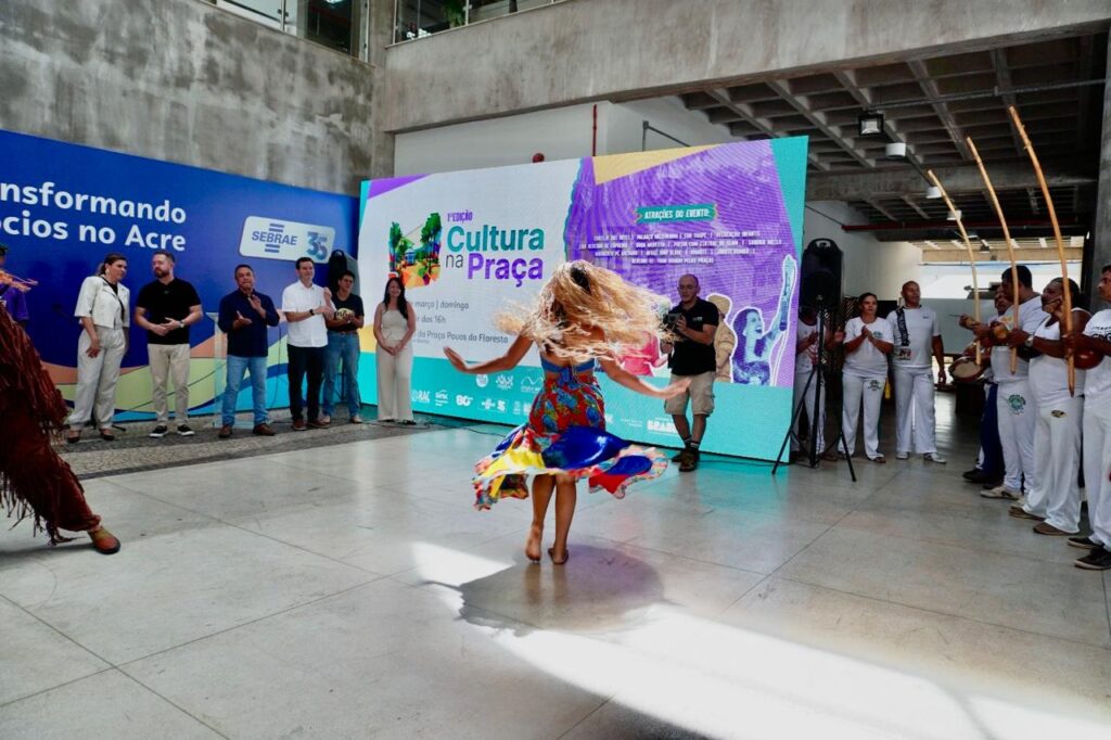 Valorização da Cultura Local: Projeto ‘Cultura na Praça’ Brilha em Rio Branco Valorização da Cultura Local: Projeto ‘Cultura na Praça’ Brilha em Rio Branco