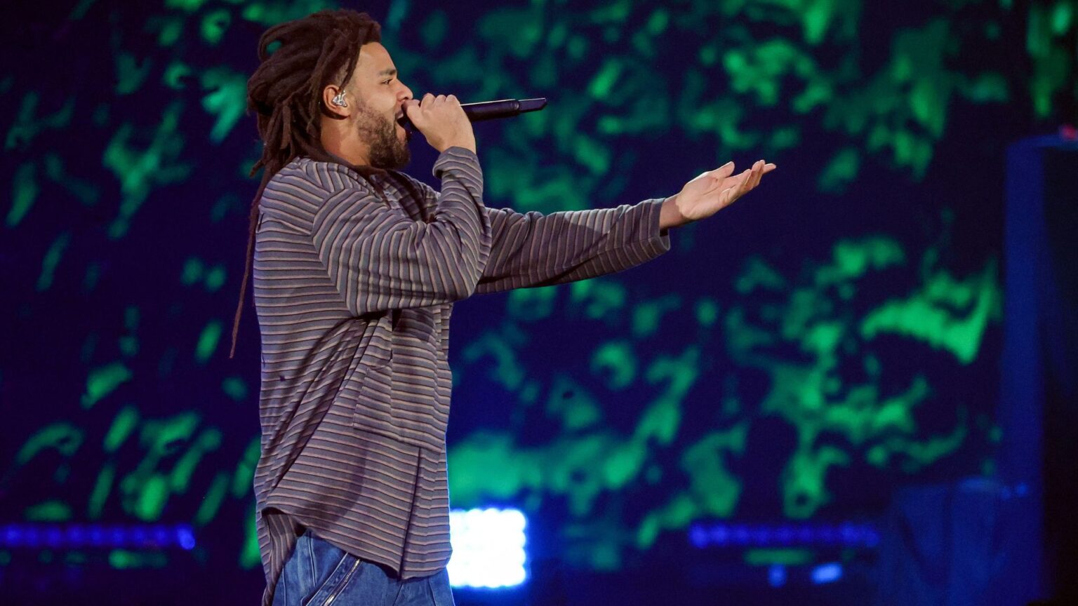 A Crítica de J. Cole sobre a Perda de Significado da Palavra 'Cultura'