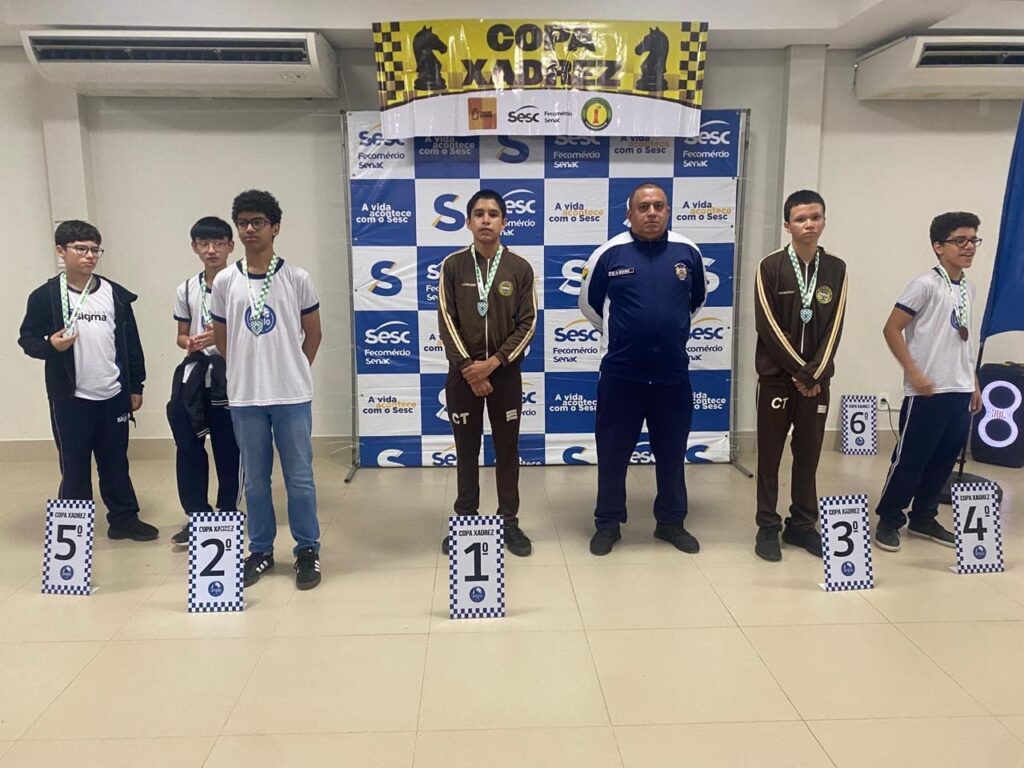 Anglo Acre Fatura Hexacampeonato na 6ª Copa Sesc de Xadrez por Equipes