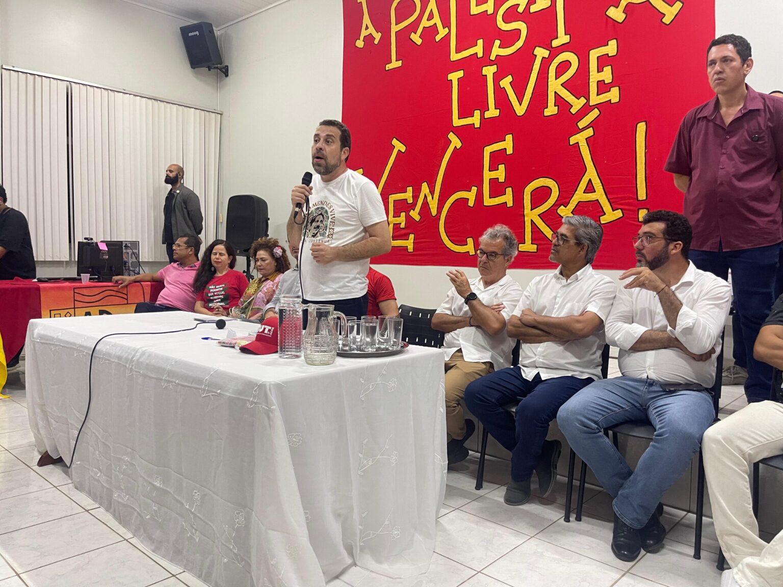 Boulos Discute Fim da Escala 6×1 e Apoio a Trabalhadores de Aplicativos em Rio Branco