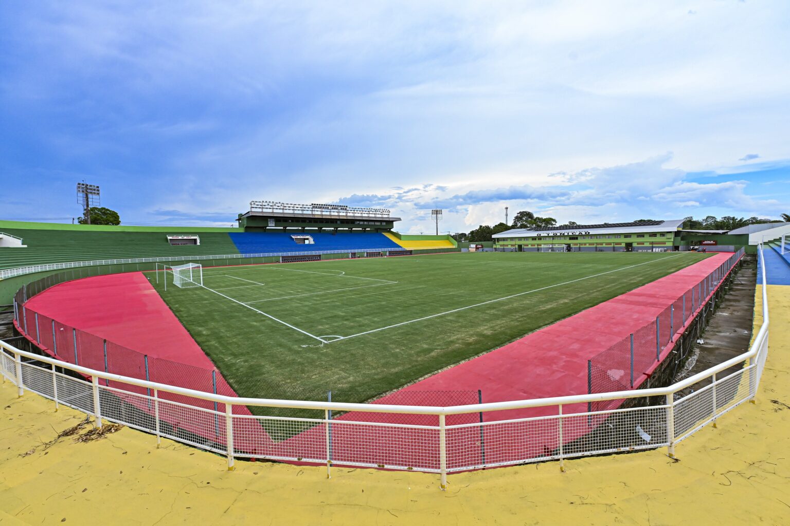 Galvez x Rolim de Moura: Escalações, Desfalques e Como Acompanhar o Confronto